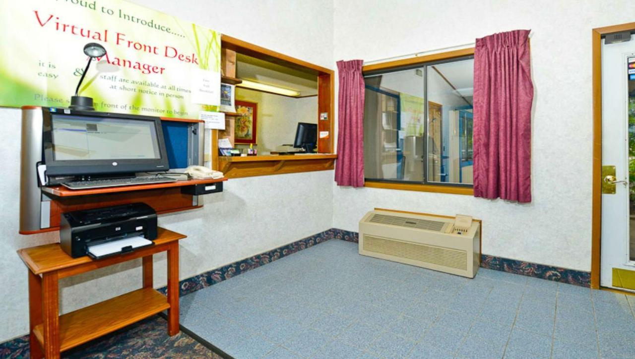 M Star Hotel Covington Екстер'єр фото