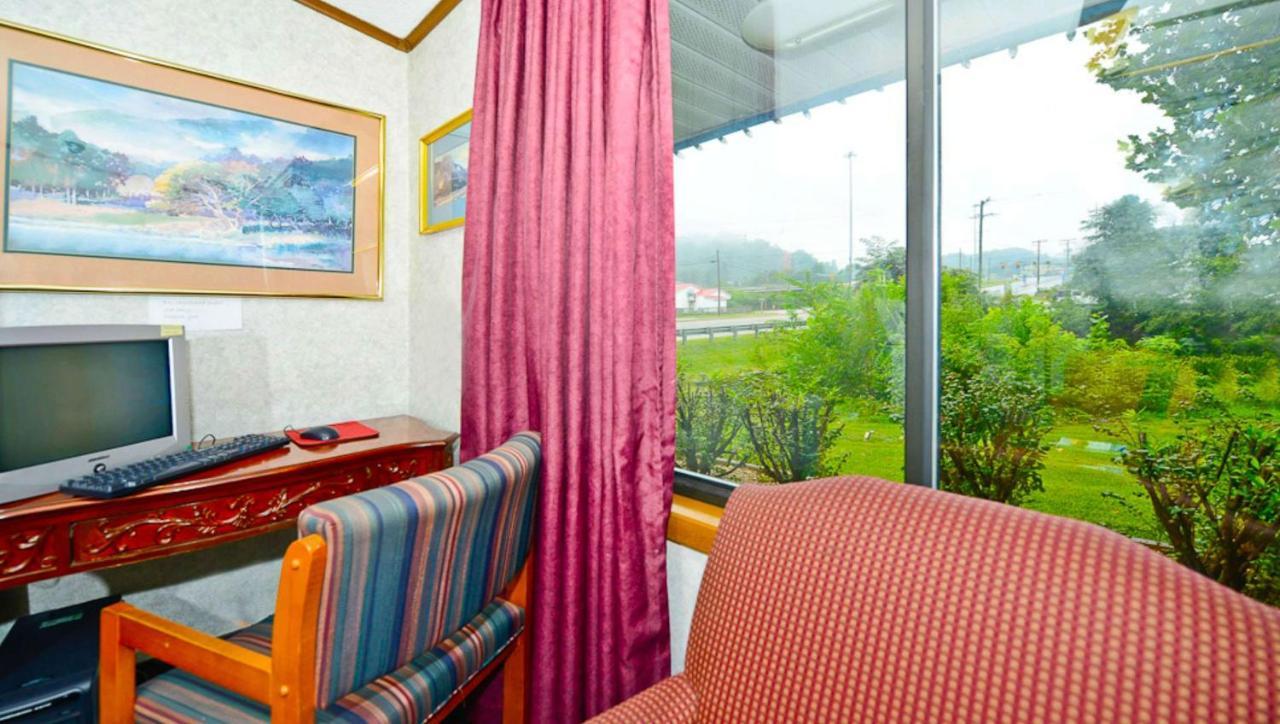 M Star Hotel Covington Екстер'єр фото