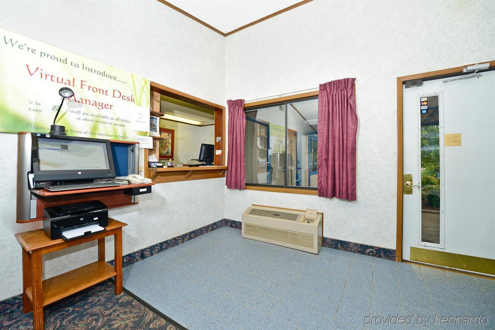 M Star Hotel Covington Екстер'єр фото